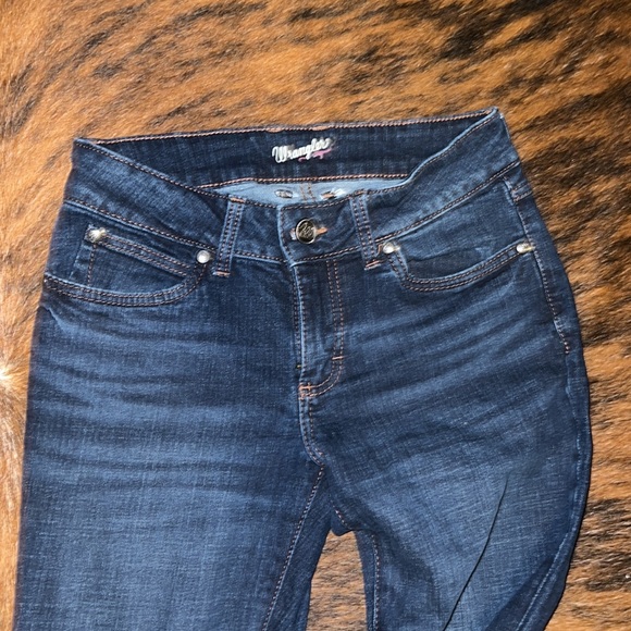 Womens Wrangler Flare Jeans - Picture 4 of 5